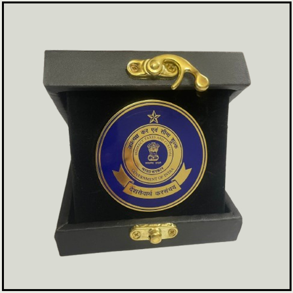 Brass Etching Gold Medallion